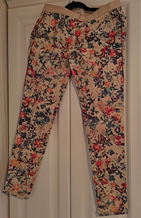 Pantaloni Pull&Bear de dama