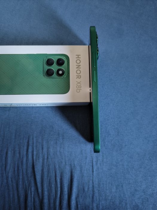 Honor x8b 8/256 4G