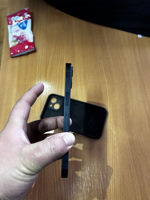 Iphone 13 в хорошом состояние