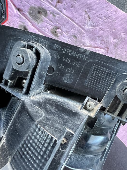 Tripla triple stanga dreapta aripa aripi passat b8 break combi