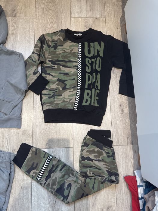 Продам детские вещи 6-7лет