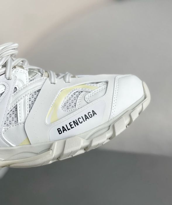 Balenciaga track white led
