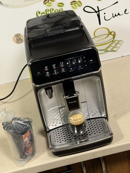 Кафемашина кафе автомат Philips Latte go с гаранция