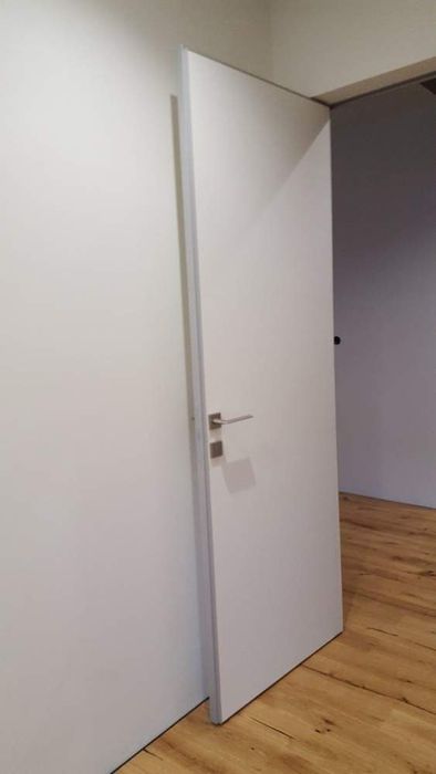 Invisible двери, скрытые двери