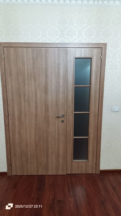 Двери 8 штук б/у