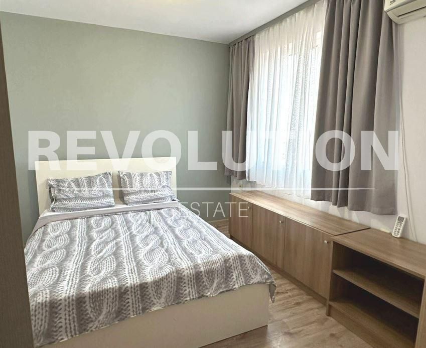 Дава се под наем Мезонет в Варна, Център - 75 кв.м за 897.6 € - Снимка #3