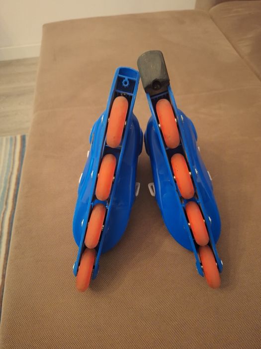 Set role Blue marimea (32-34) cu casca, protectii si geanta transport