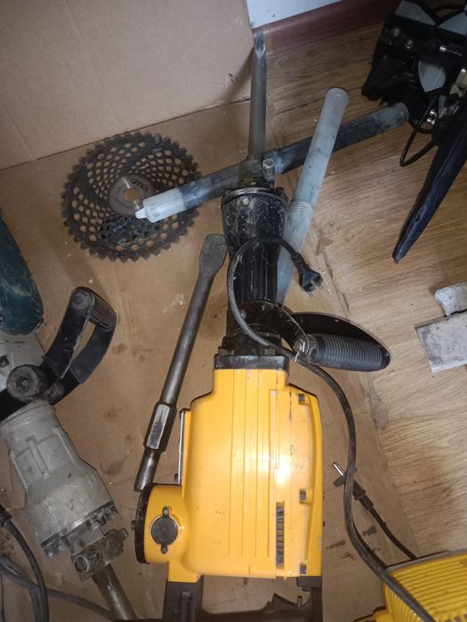 Отбойник отбойные молоток