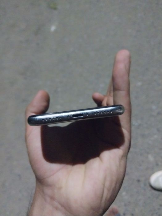 Iphone X.  190$ keliwamz