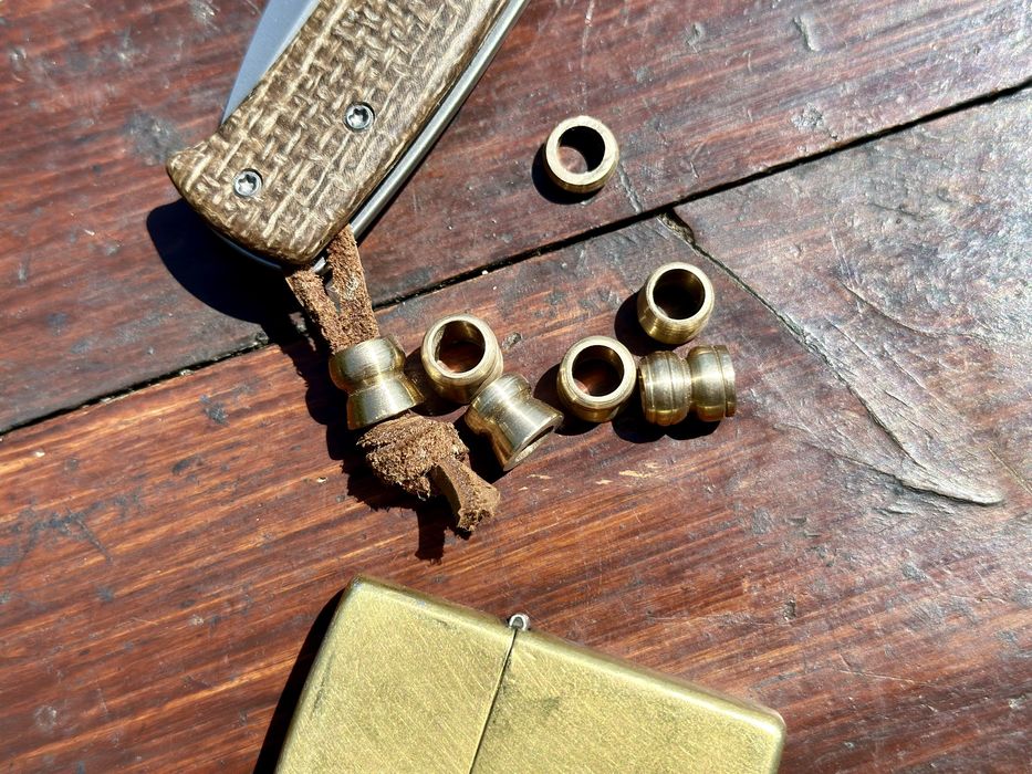 Украшения от месинг EDC