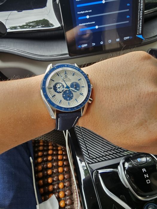Часы omega snoopy