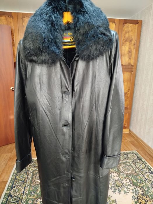 Кожанное пальто