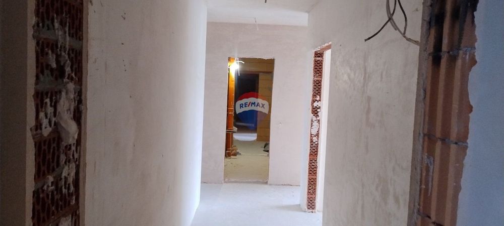 Продава се Тристаен апартамент в Варна, Виница - 73 кв.м за 1594 €/кв.м - Снимка #4