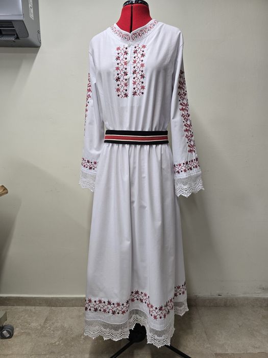 БРОДИРАНИ тениски