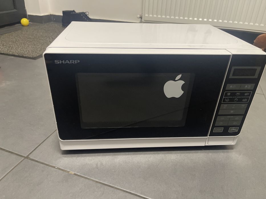 Cuptor microunde 800W Sharp