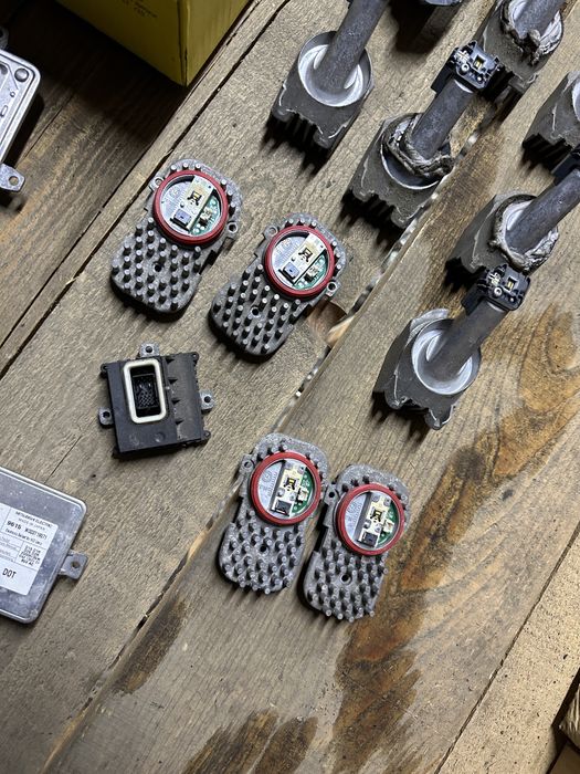 Modul faruri bmw droser bmw becuri xenon bmw