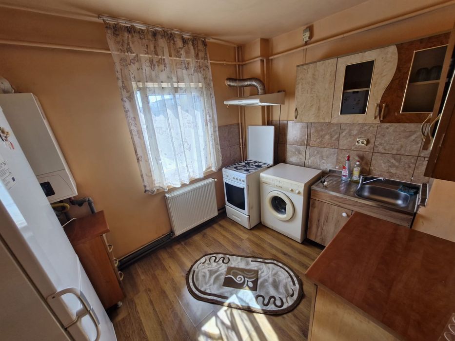 Apartament 2 camere la cheie cu loc de parcare