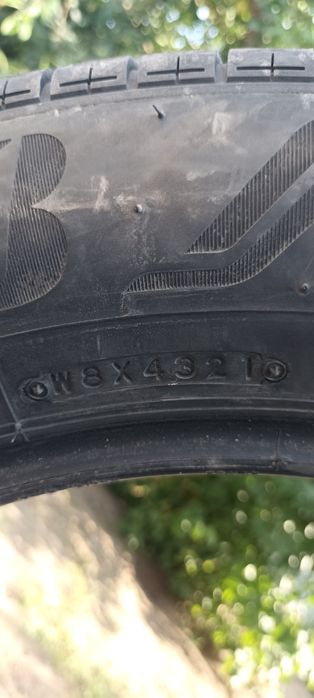 Продам Шины 225/60/18 на кроссовер