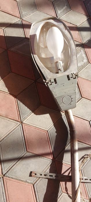 Светильник уличный дрл