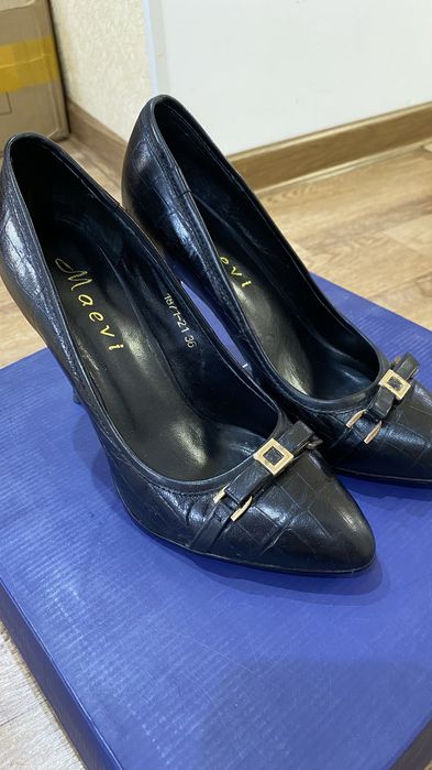 Туфли, черного цвета, размер 36