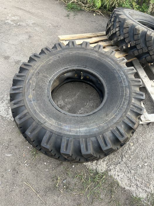Продам 2 новые колеса на урал