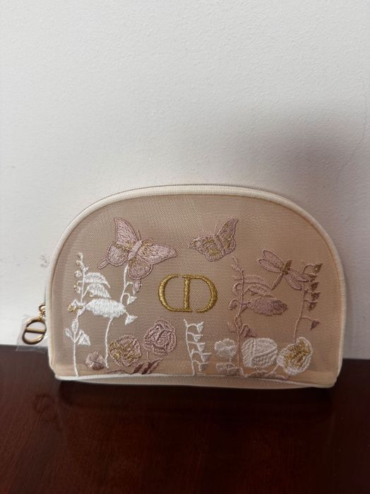 Dior set чантичка + парфюми и червило