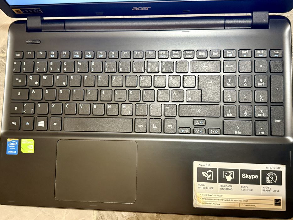 Laptop ACER Aspire E15