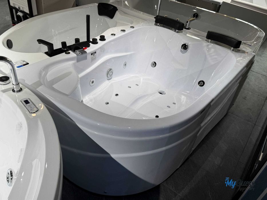 Джакузи СПА-бассейн для двора и дачи. Jakuzi vanna SPA basseyn