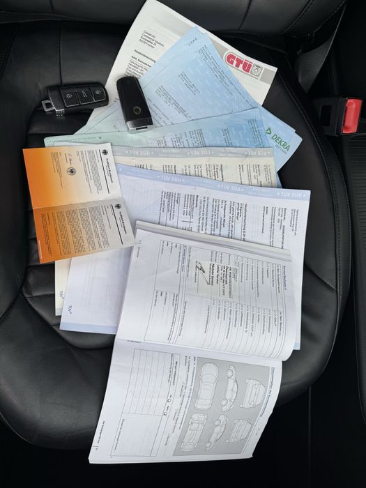 Volkswagen Vw Passat B7 2014 * Highline * 2L Tdi 177 CP * BiXenon * Tapiterie Piele  * Fara Rugina *