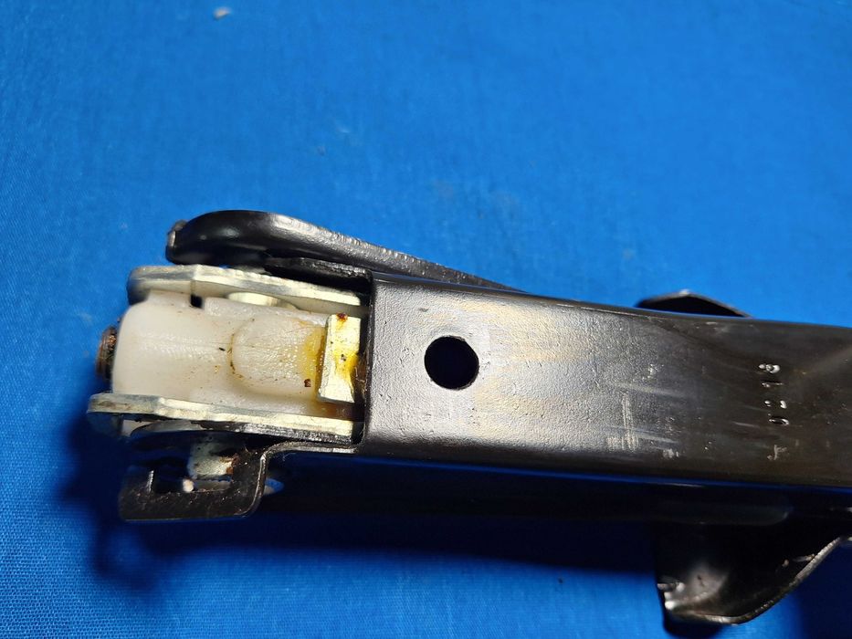 Cric AUTO OE Nissan JUKE X-TRAIL Quasquai Renault Kaptur Kaleos Duster