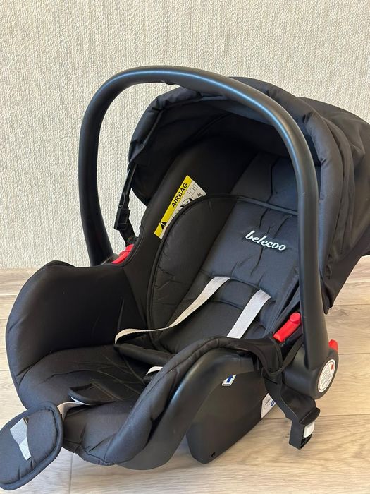 Продам коляску 3 в 1