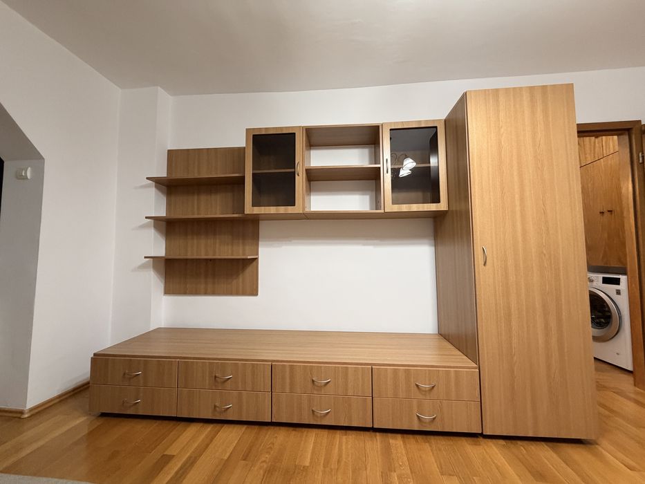 Mobilier si electrocasnice