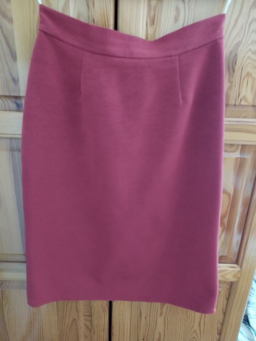 Дамски костюм официален