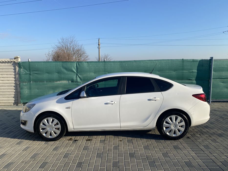 Vand Opel Astra J