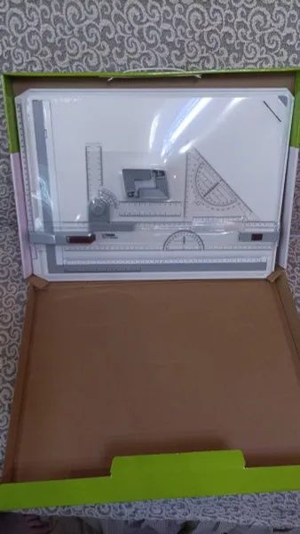 Стол для черчения