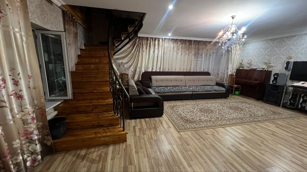 Часныи дом 2 етажныи