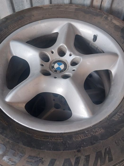 BMW X5  титанка шина