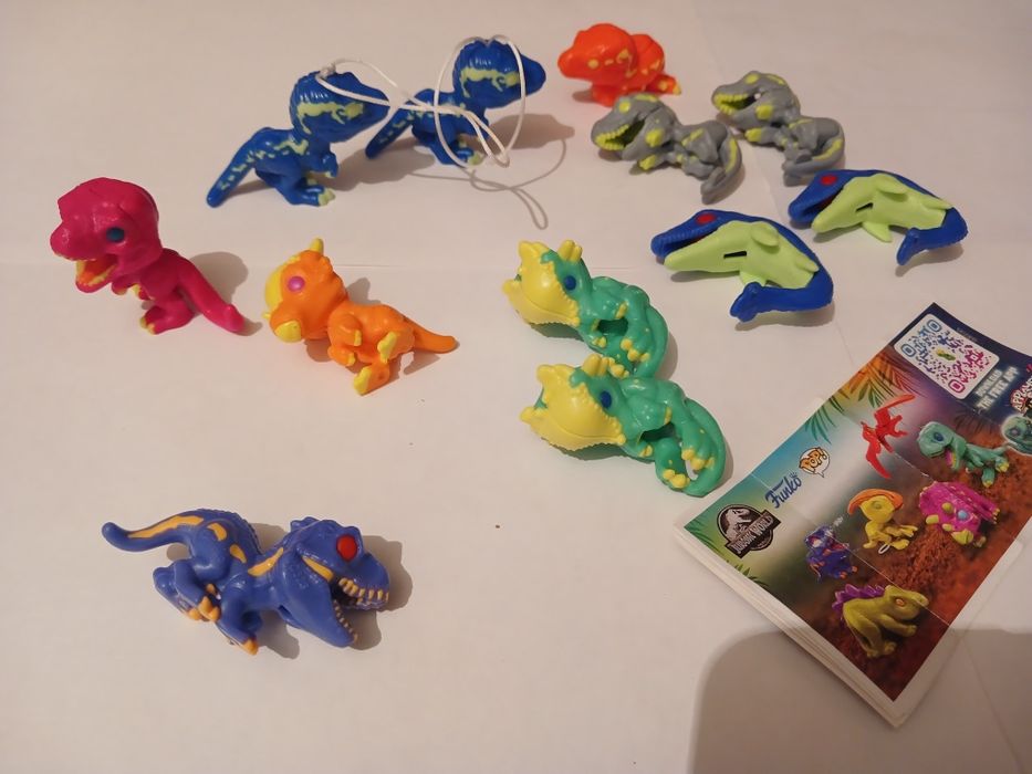 Продам фигурки из киндеров