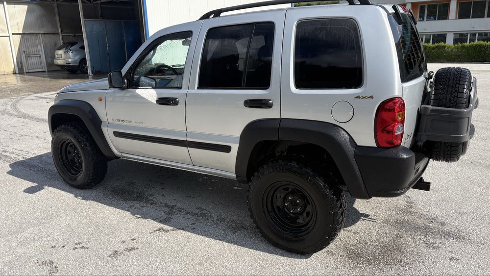 Jeep Cherokee 3.7