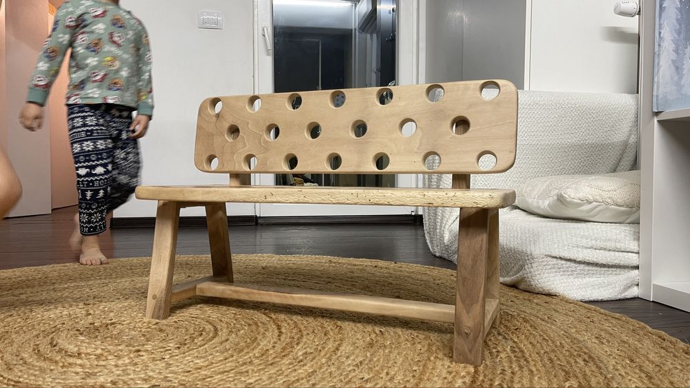 Bancuta pentru copii din lemn masiv