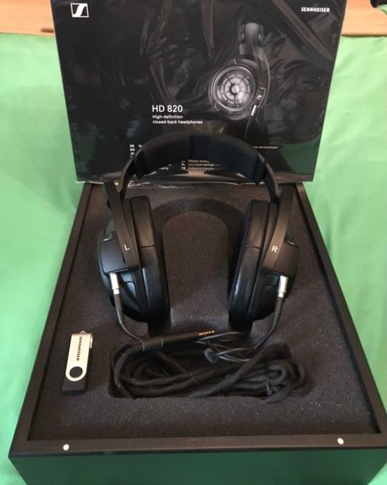 Sennheiser HD820