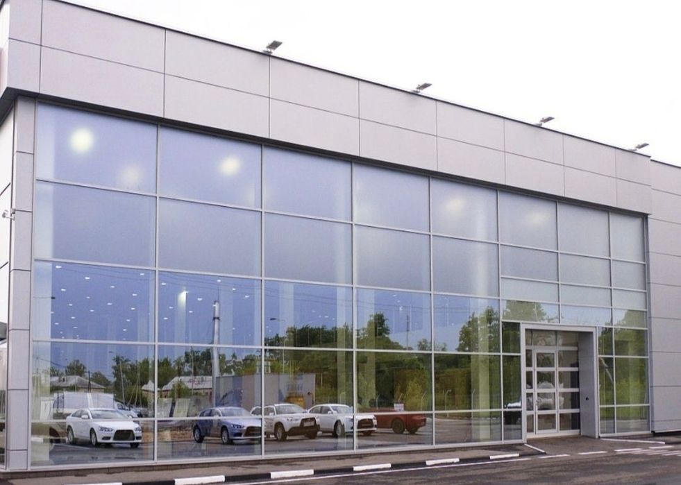 Сдается в Аренду  Автосалон  750м2