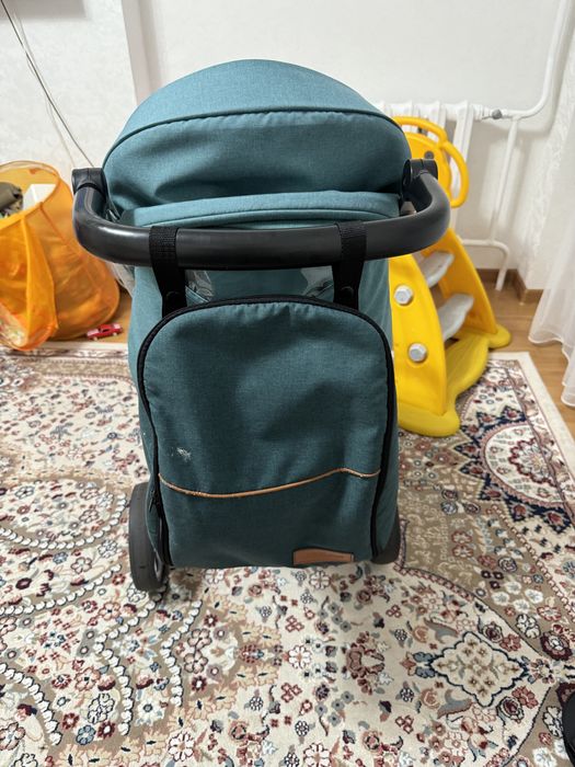 Продам детскую коляску универсальная 3в1