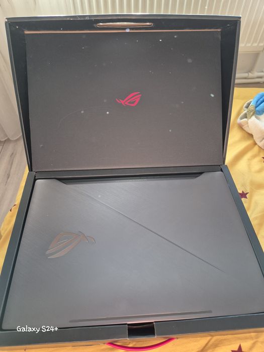 Laptop Asus Rog 703G