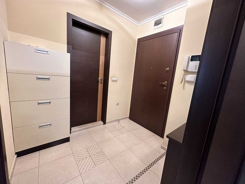 Дава се под наем Едностаен апартамент в София, Красно село - 50 кв.м за 346.8 € - Снимка #3