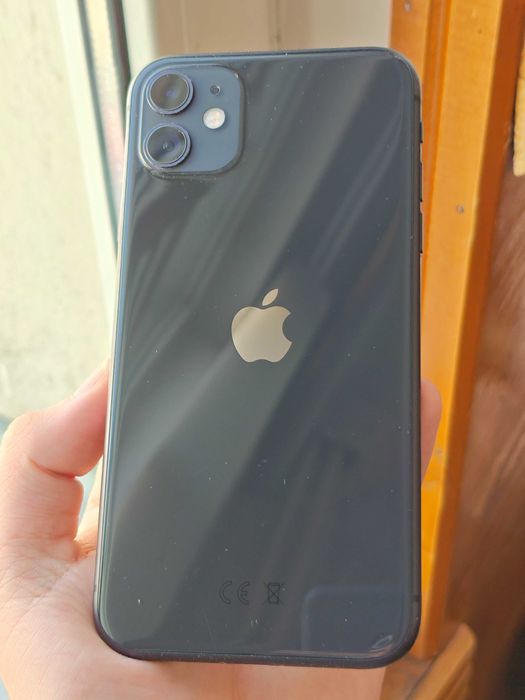 IPhone 11 - 128GB - (Pret pe Flip 1100) - Cutie si Cablu original