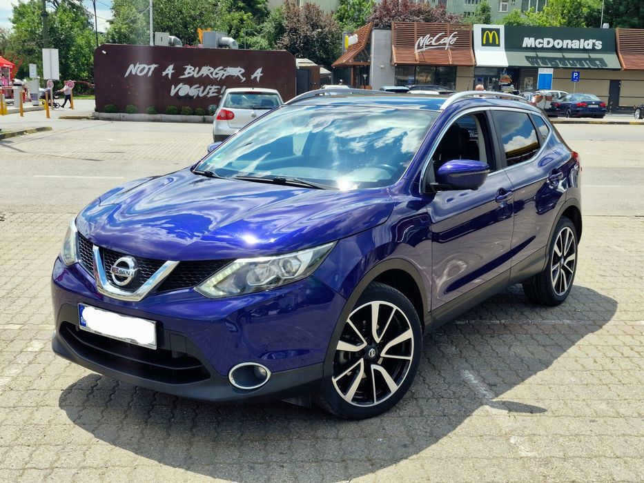 NISSAN Qashqai 2015