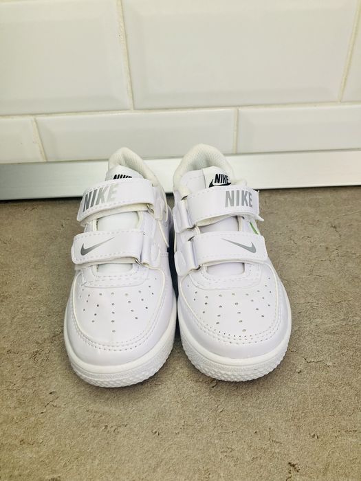 Nike copii cu luminite