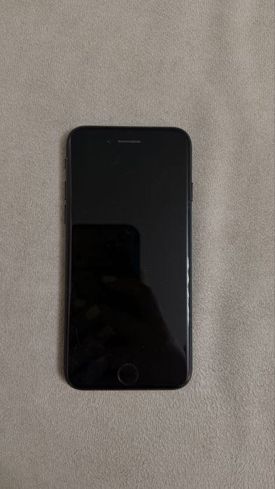 Iphone 7, 32GB, в отличном состоянии
