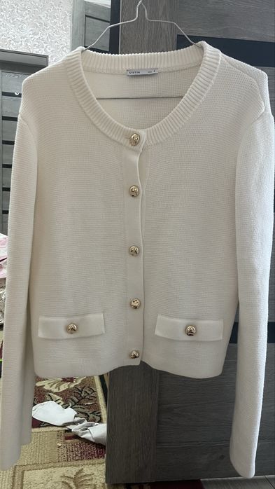 Белый джемпер OSTIN